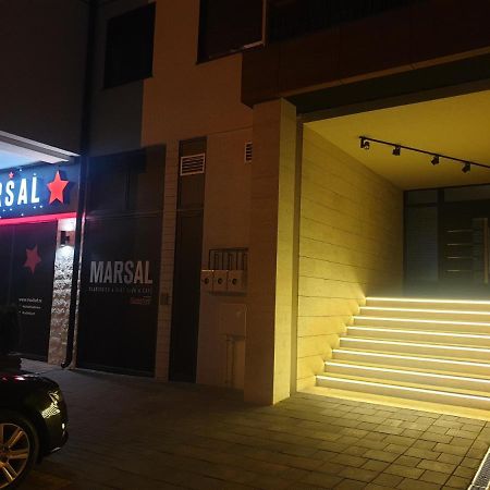 Lux Apartman 33 Kragujevac Eksteriør billede