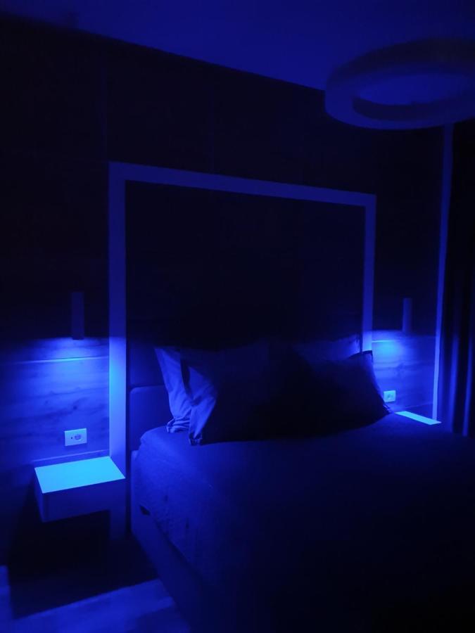 Lux Apartman 33 Kragujevac Eksteriør billede