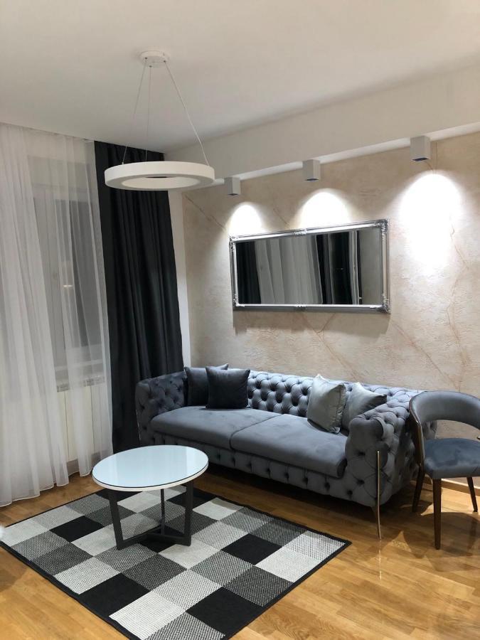 Lux Apartman 33 Kragujevac Eksteriør billede